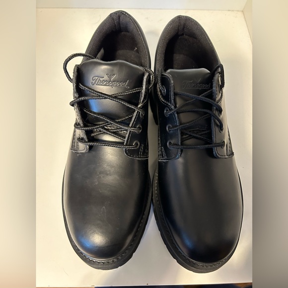 Thorogood black work shoes 9 1/2- NEW with box - Picture 3 of 9